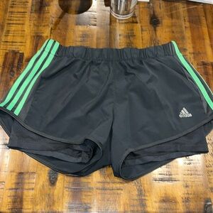 Adidas women’s M shorts. Gently worn, good condition